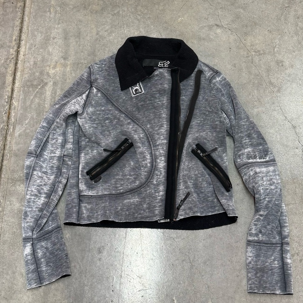 Women’s fox racing grey zipper jacket